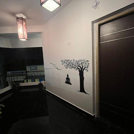 ホテル Cathe'S Town House ポンディシェリ エクステリア 写真